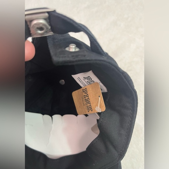 NWT! PINK Victoria’s Secret baseball hat black with white stitch - Picture 4 of 10